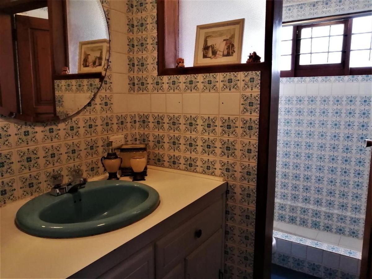 Chester'S B&B Tababela Dış mekan fotoğraf