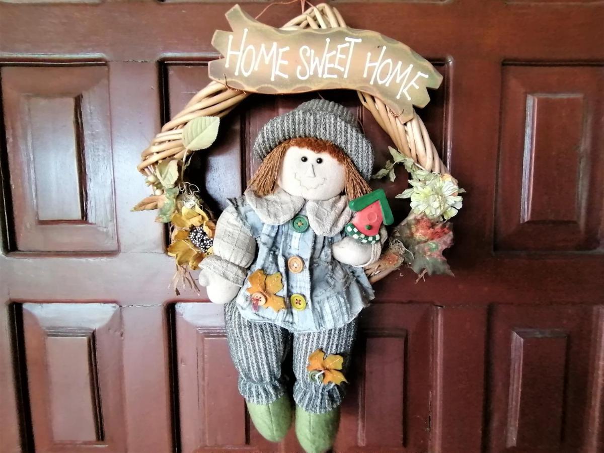Chester'S B&B Tababela Dış mekan fotoğraf