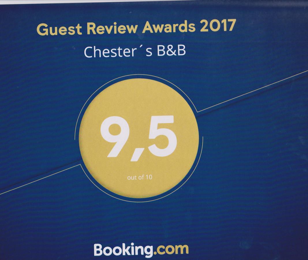 Chester'S B&B Tababela Dış mekan fotoğraf
